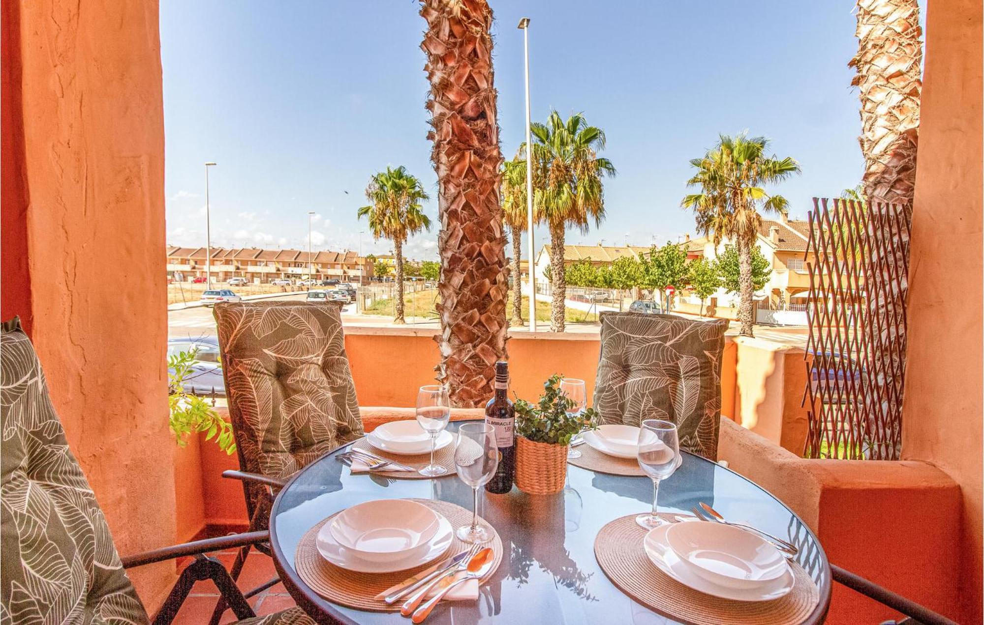 Amazing Apartment In Los Alcazares With Kitchen Exteriér fotografie